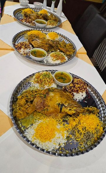 Sinie Sardast Nayeb (für 4 Personen) (nur nach Vorbestellung)